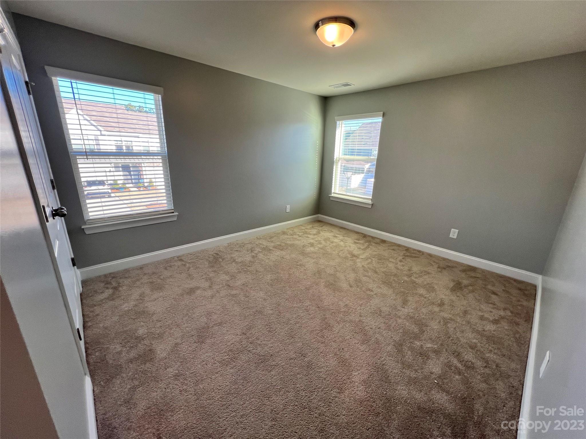 The Enclave At Davis Lake - Residential