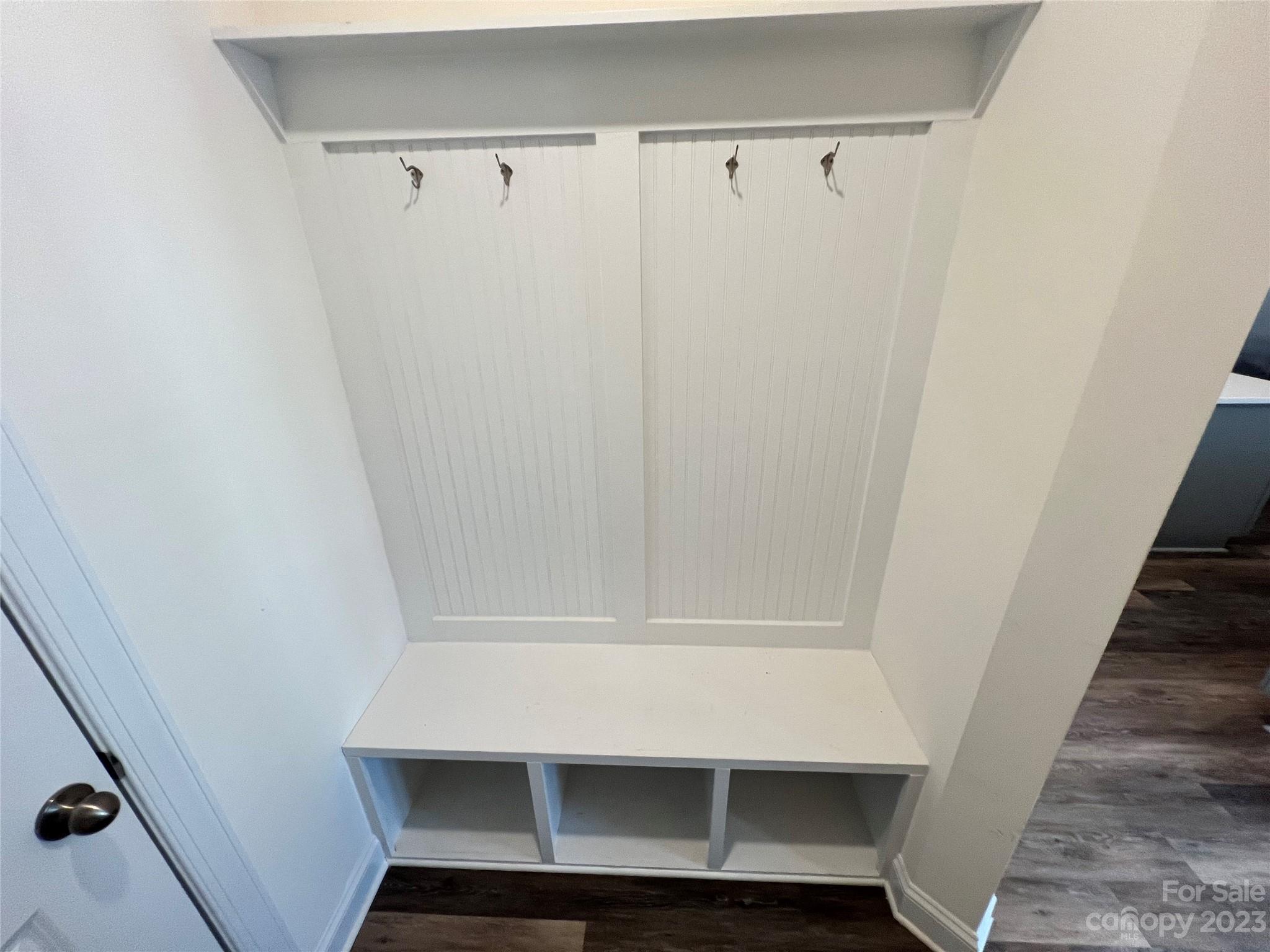 The Enclave At Davis Lake - Residential