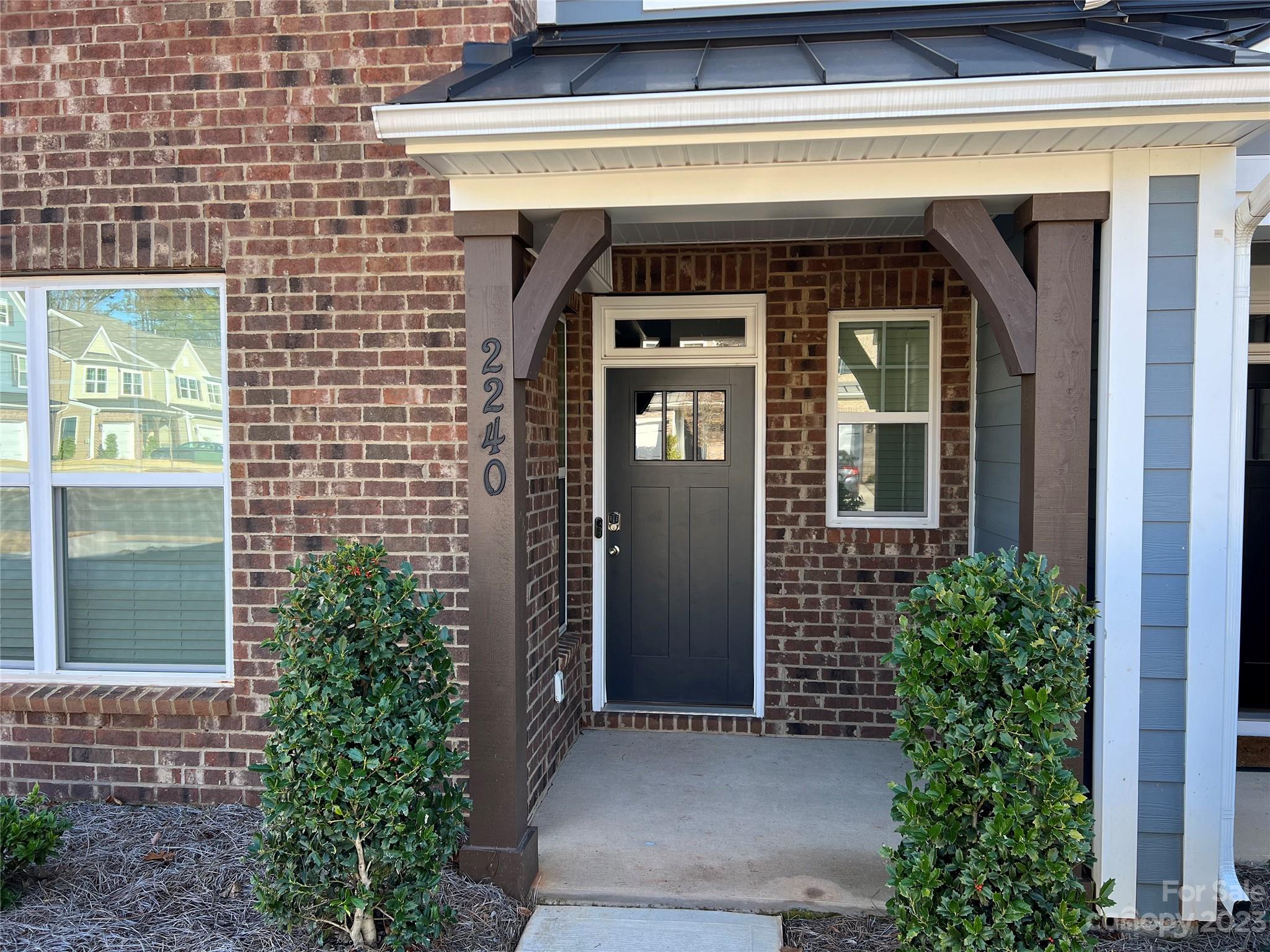 The Enclave At Davis Lake - Residential