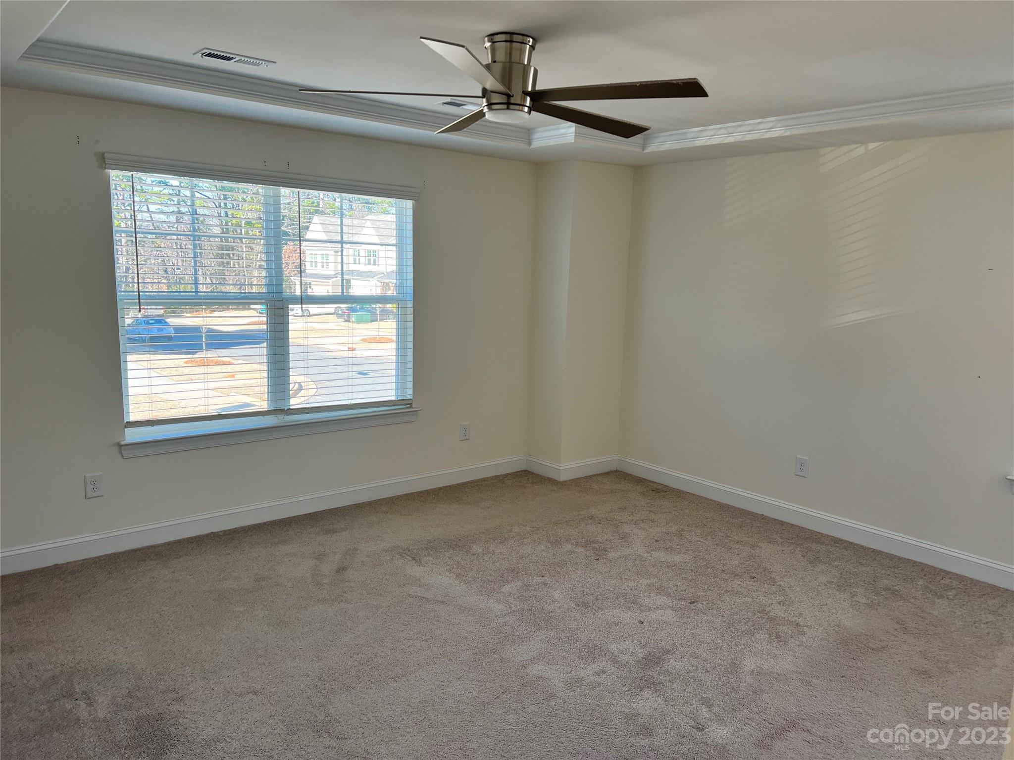 The Enclave At Davis Lake - Residential