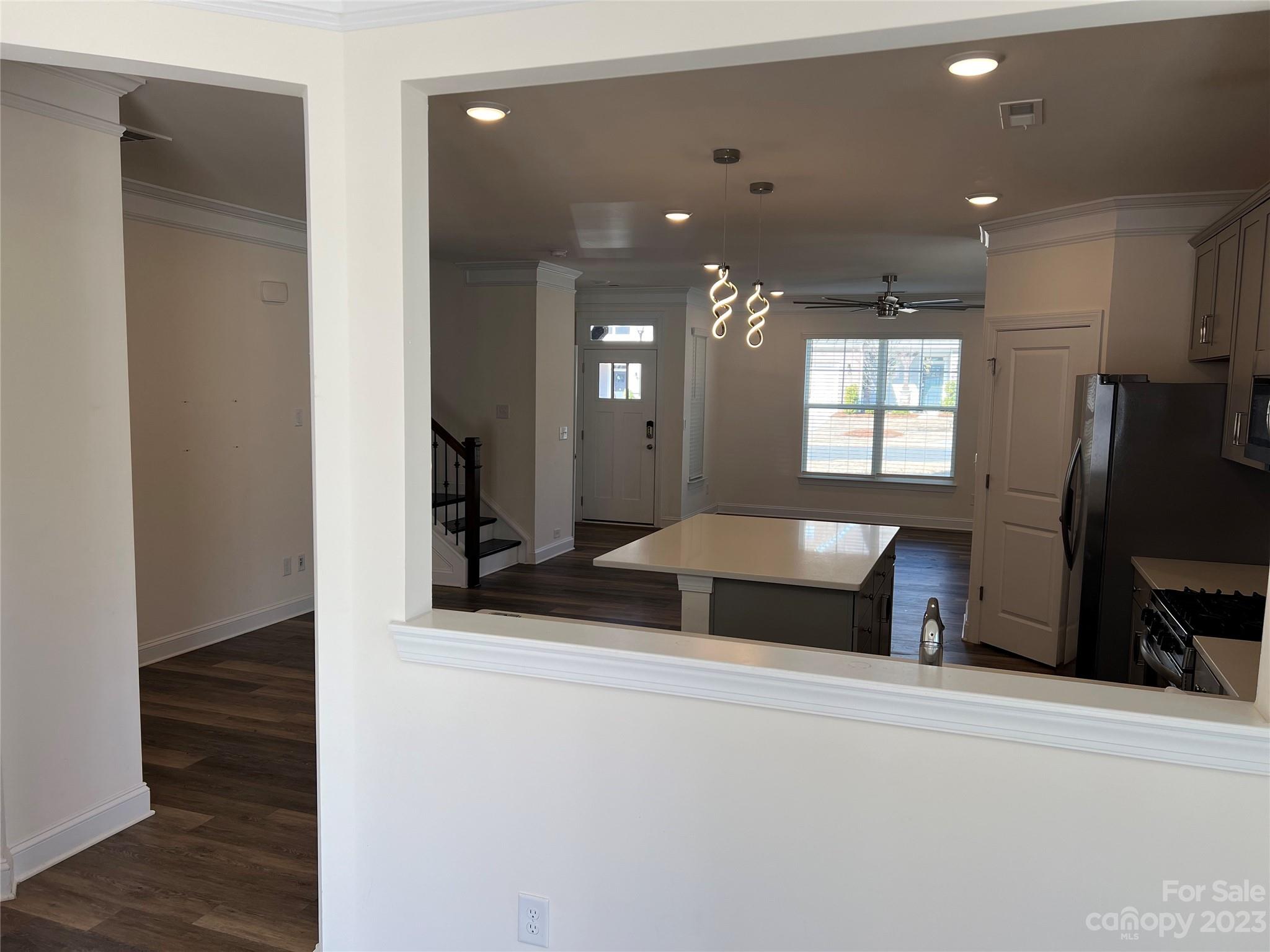 The Enclave At Davis Lake - Residential