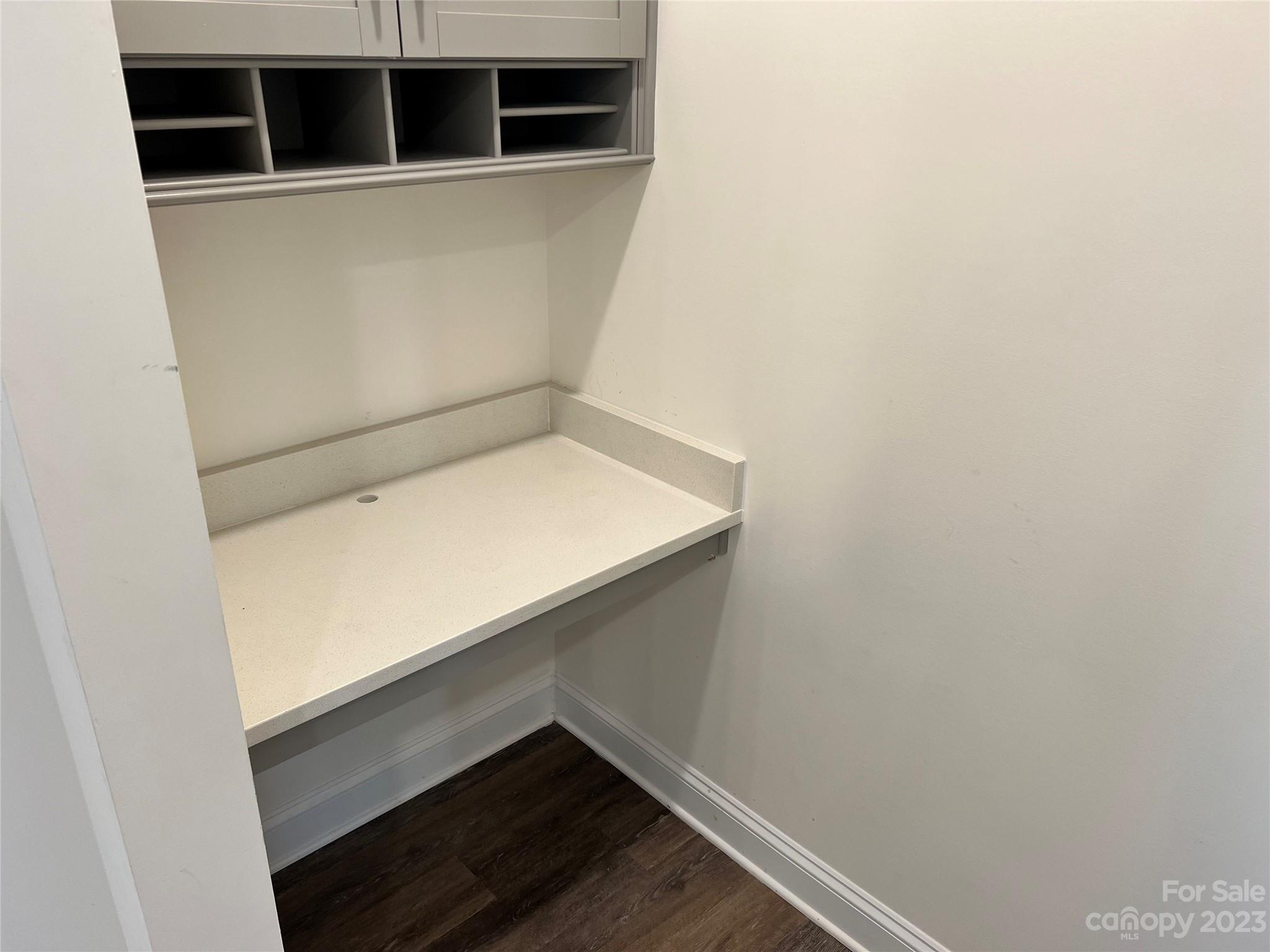 The Enclave At Davis Lake - Residential