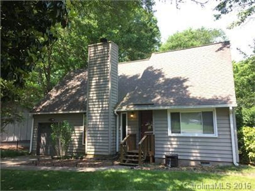 Check out this gorgeous 3 bedroom, 2 bathroom home on a desirable lot off Carmel road in desirable 28226. The home features a master bedroom on the main level, 2 bedrooms upstairs, and a huge loft in between. This will not last long. Come see it today!