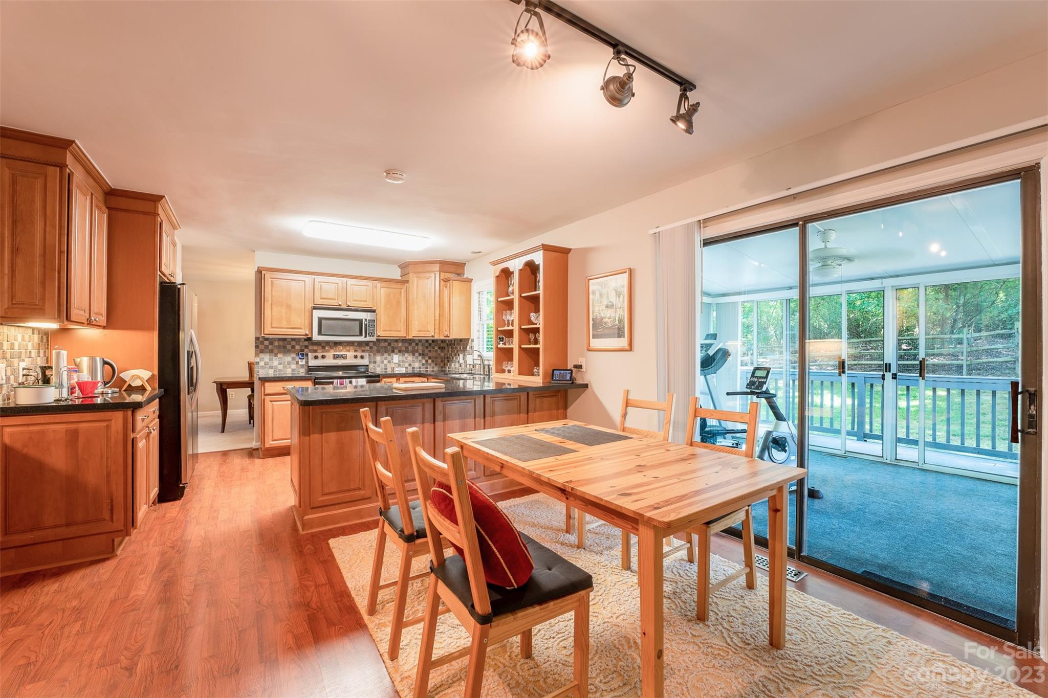 Carowood - Residential