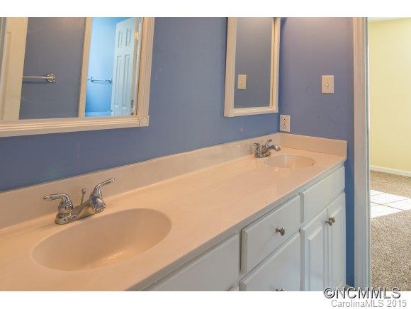 Laurel Ridge Estates - Residential