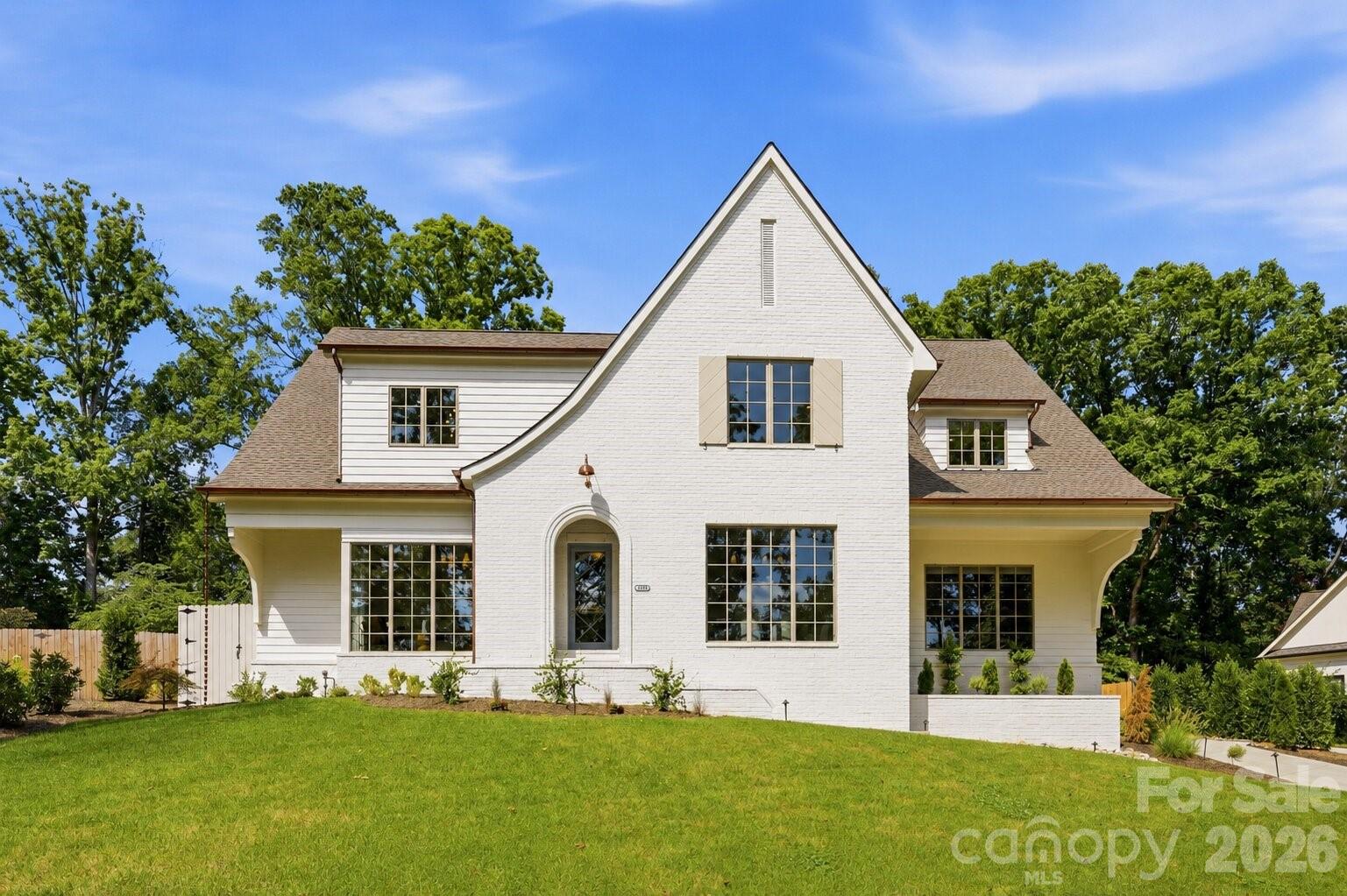 444 Hunter Lane