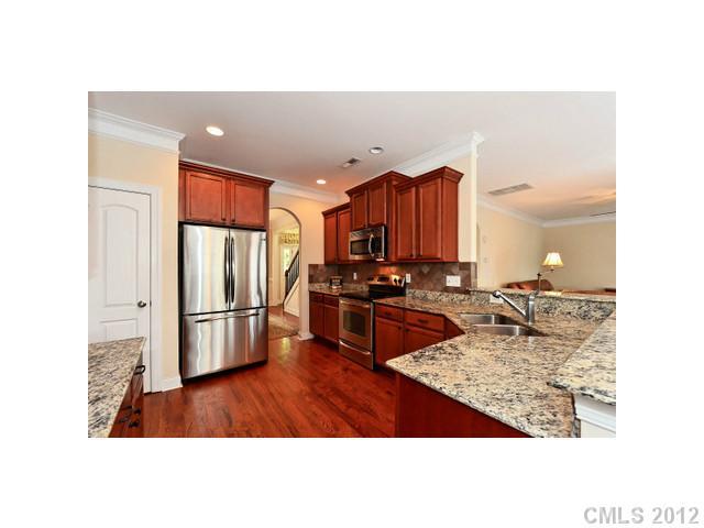 Tega Cay - Residential