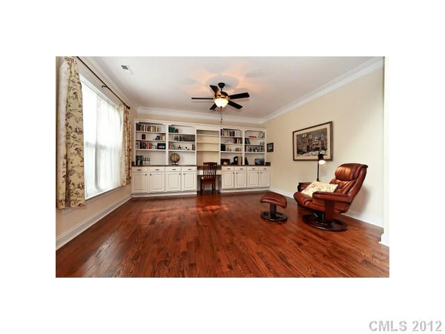 Tega Cay - Residential