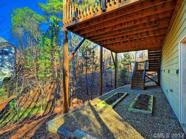 Tega Cay - Residential