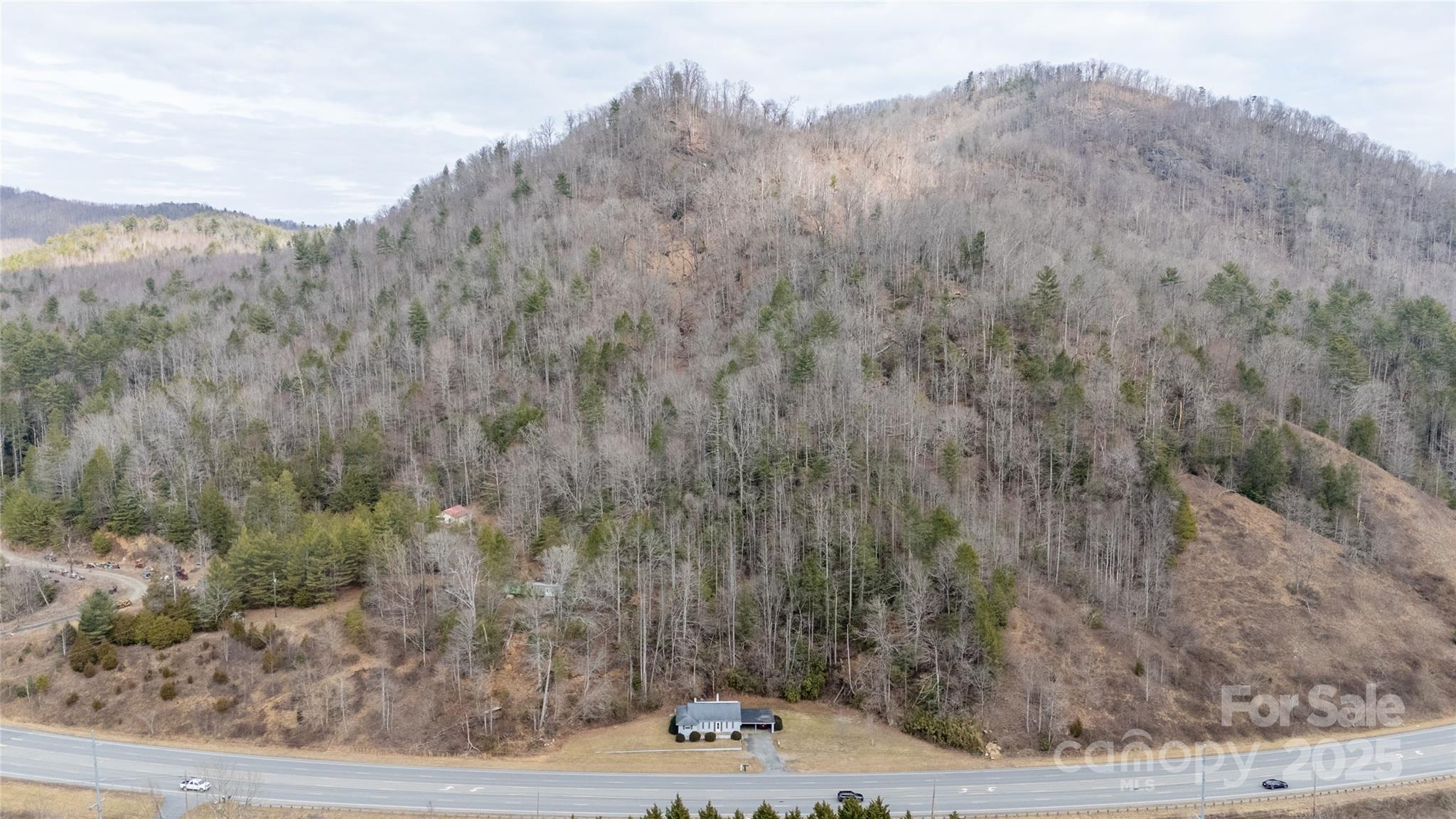 Lenoir, North Carolina 28645, United States, 3 Bedrooms Bedrooms, ,2 BathroomsBathrooms,Residential,Active,5238