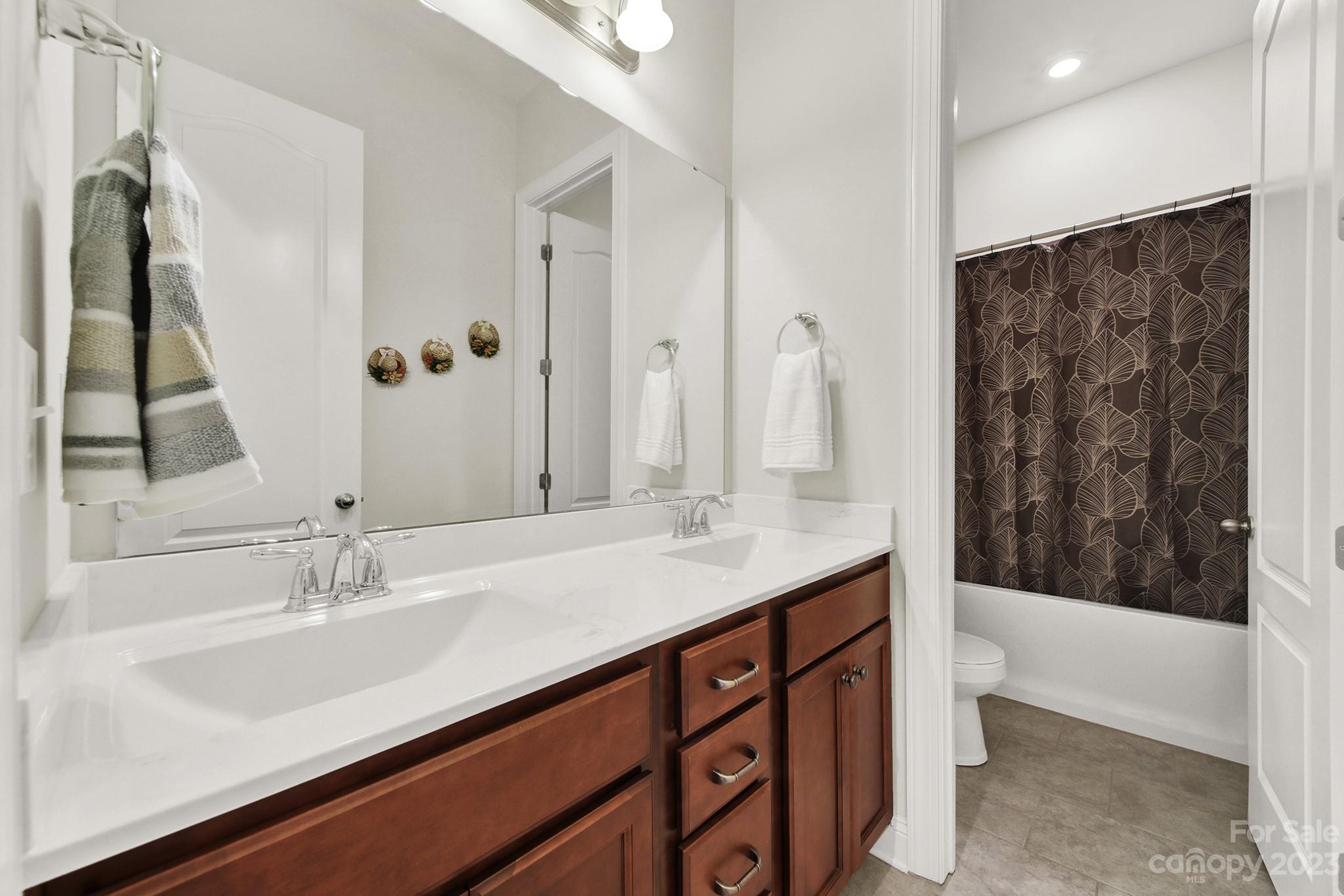 The Preserve at Riverchase - Residential