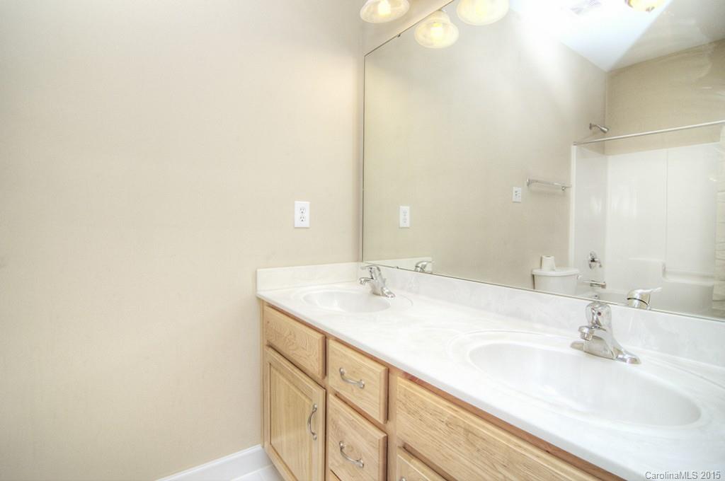 Lake Shore - Residential