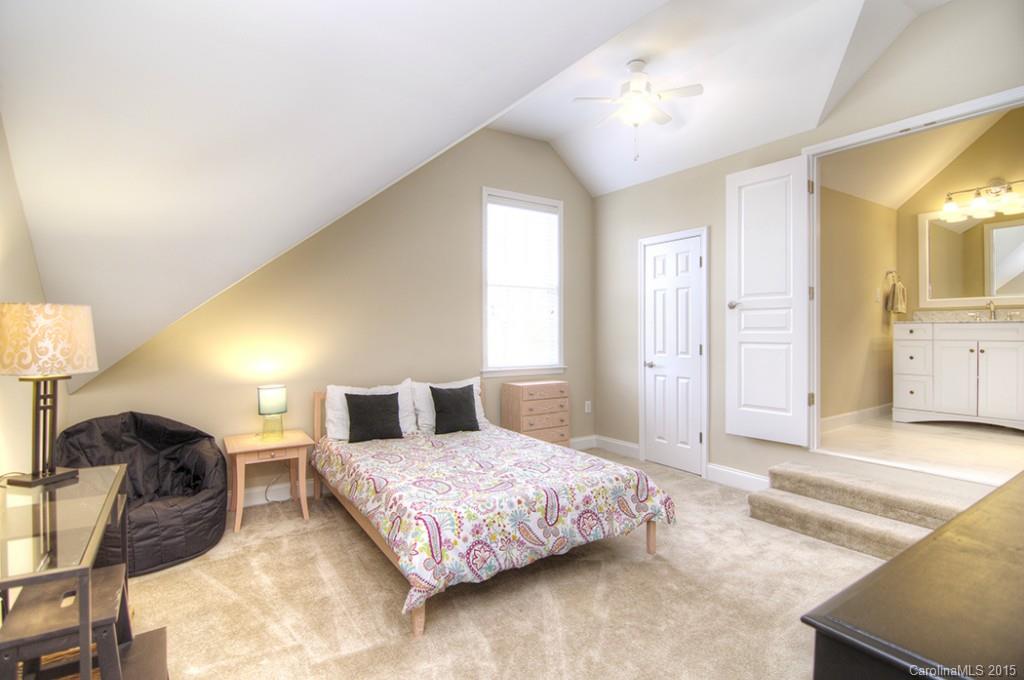 Lake Shore - Residential