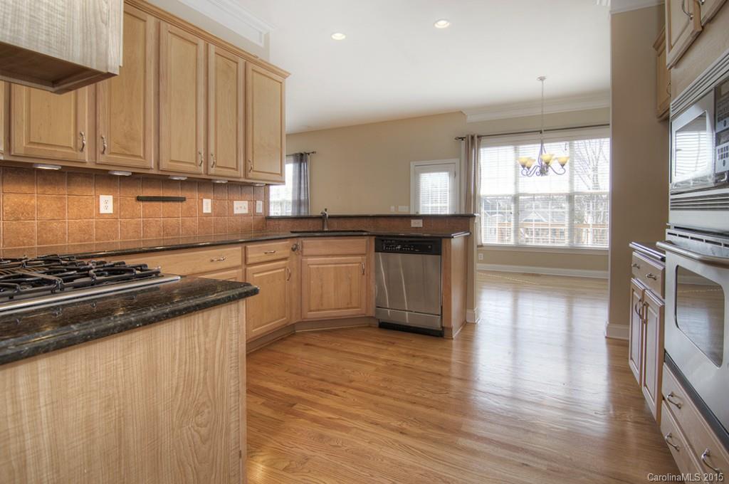 Lake Shore - Residential