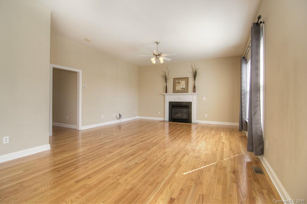 Lake Shore - Residential