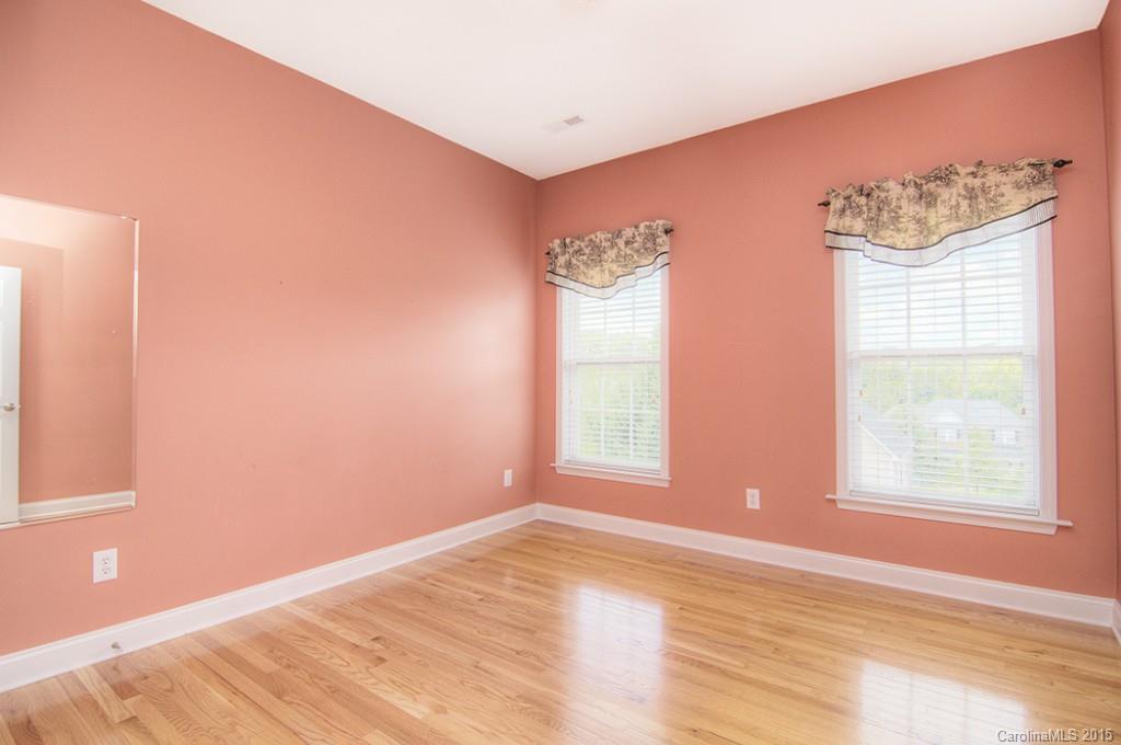 Lake Shore - Residential