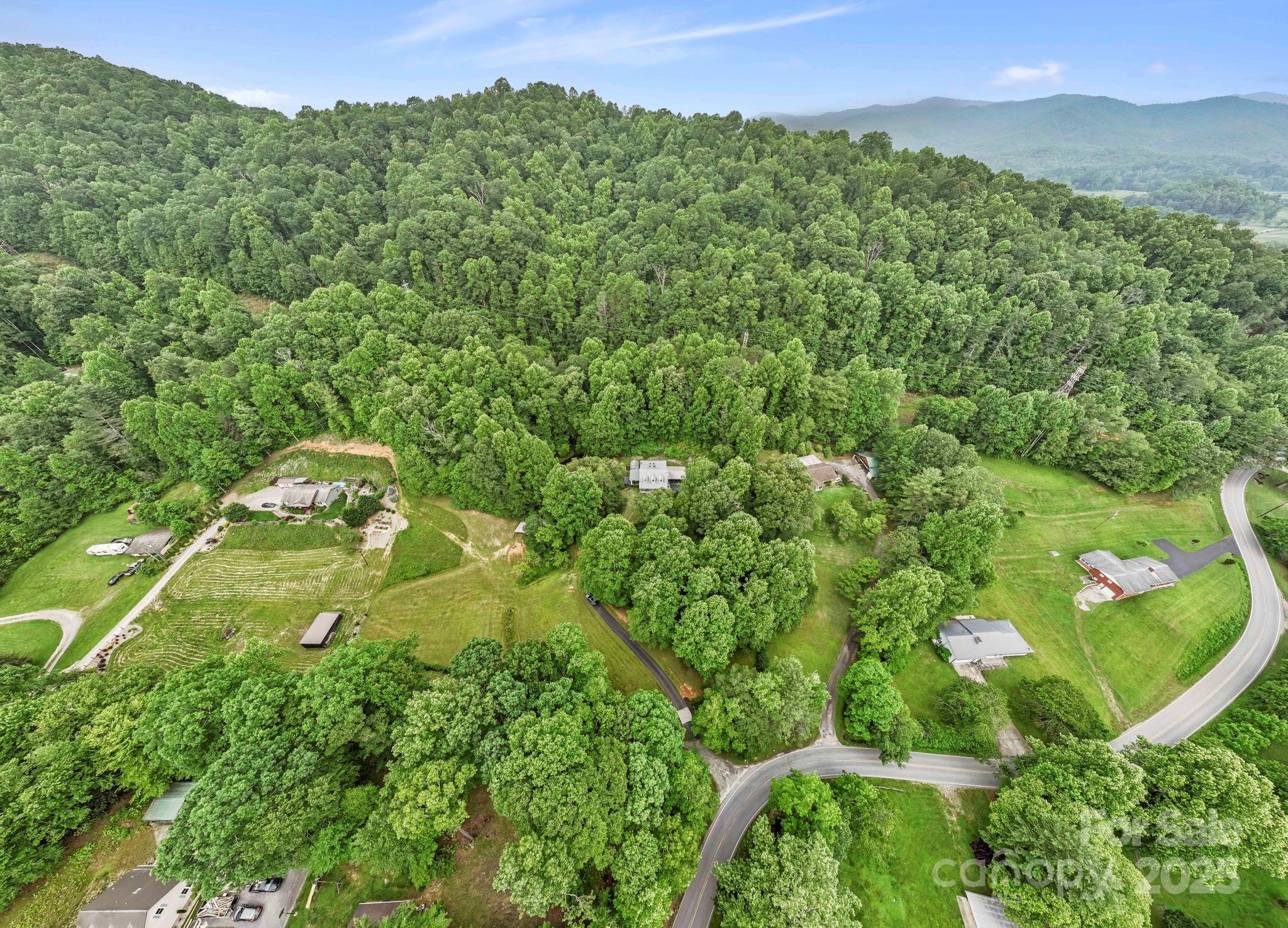 10 Kettle Creek Lane