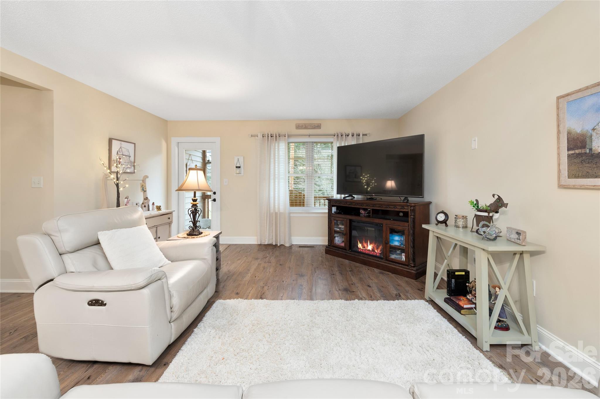 252 Wash Creek Drive B