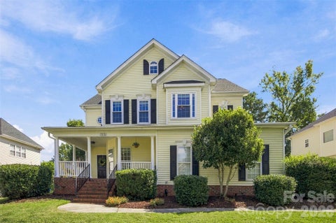 Photo of 10216 Edgecliff Road, Huntersville, NC 28078 (MLS # 4421266)
