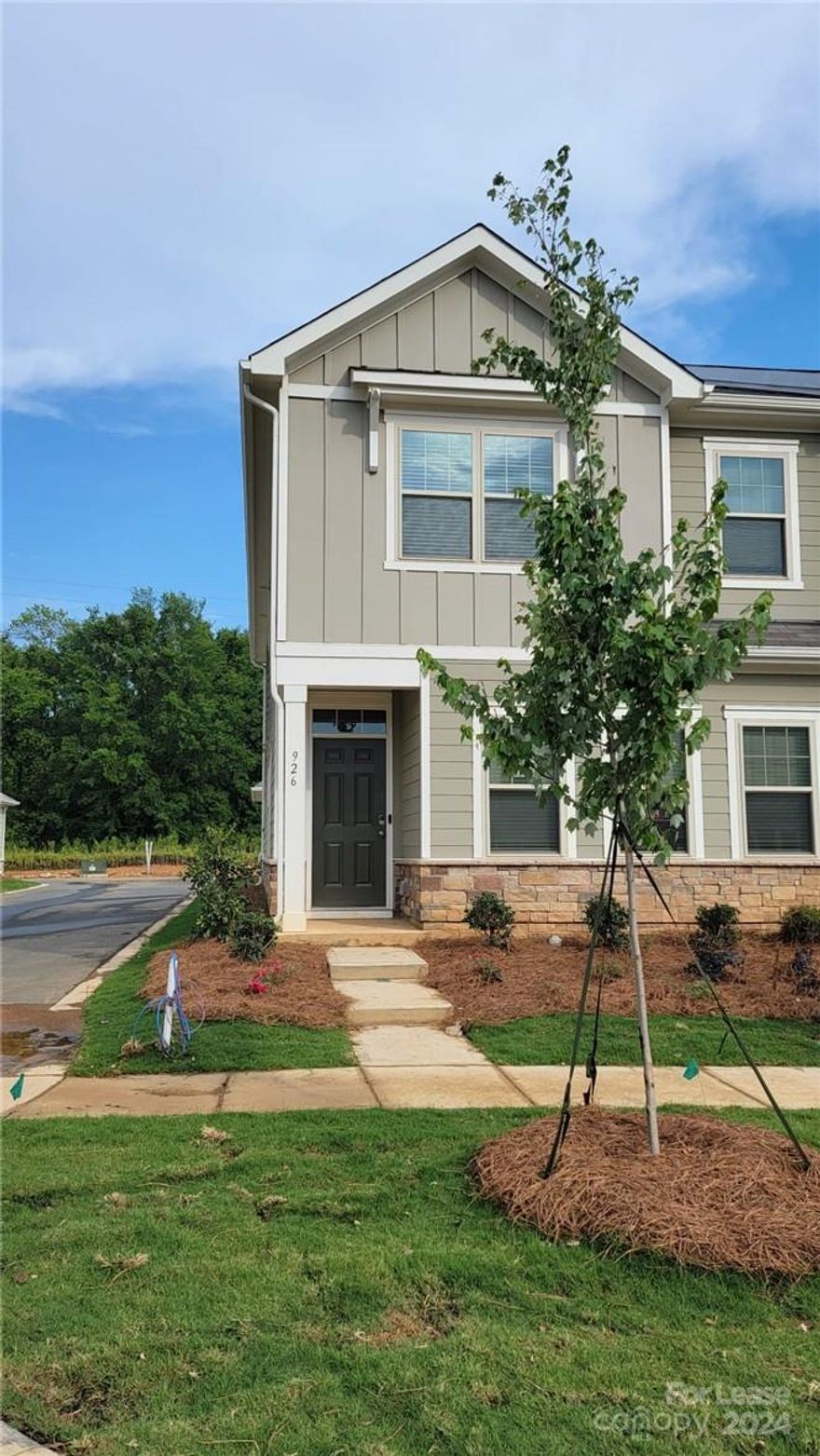 DUAL MASTER BEDROOMS END-UNIT TOWNHOME! With 4 bedrooms, 3.5 baths 2 story townhome with expansive walk-in closets. One Master Bedroom on Main level and the second Master Bedroom on upper level. Detached 2 car garage backed with trees. Close proximity to I-485 and Highway 74, with quick access Sun Valley Commons shopping center and to Union County hubs like Ballantyne Corporate Park, SouthPark, Uptown Charlotte, Charlotte Douglas International Airport, and Monroe. Union county neighborhood schools are approx just a mile away. Union County Schools!!