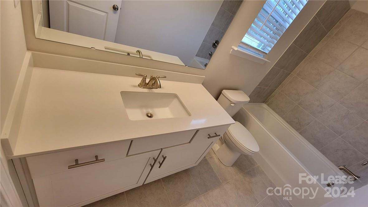 Sagecroft - Residential Lease