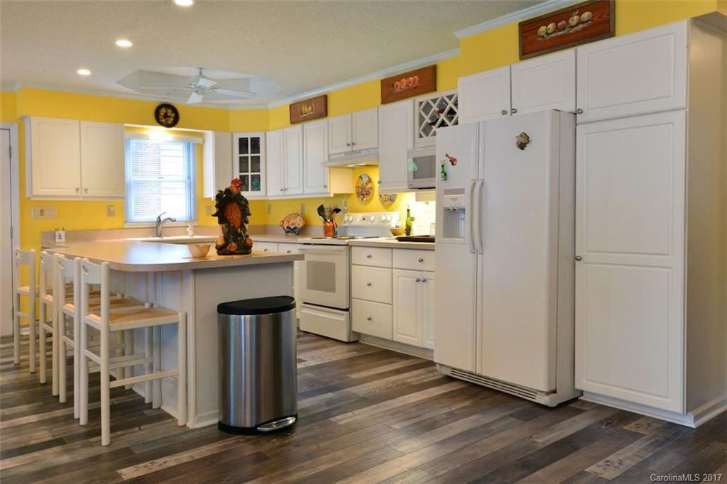 Emerald Shores - Residential