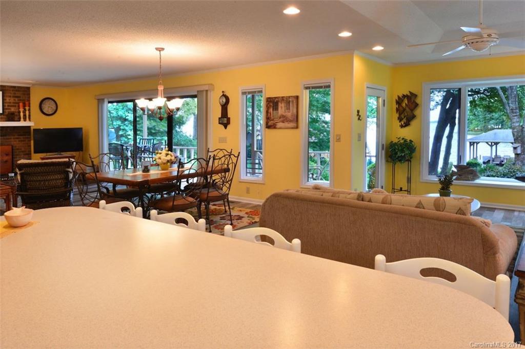 Emerald Shores - Residential