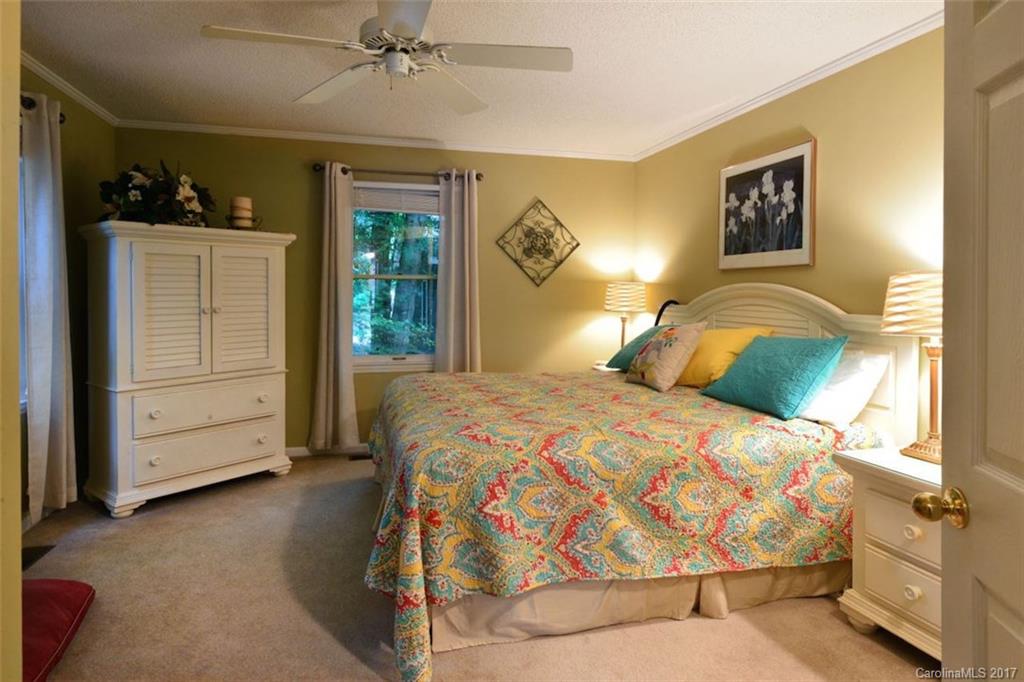 Emerald Shores - Residential