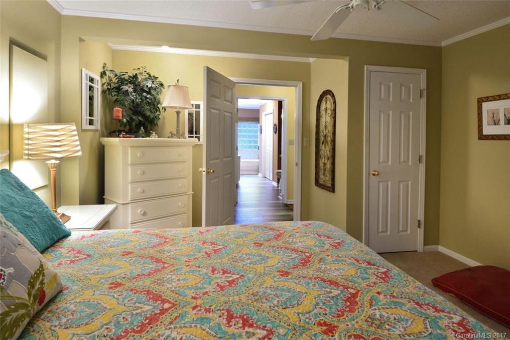 Emerald Shores - Residential