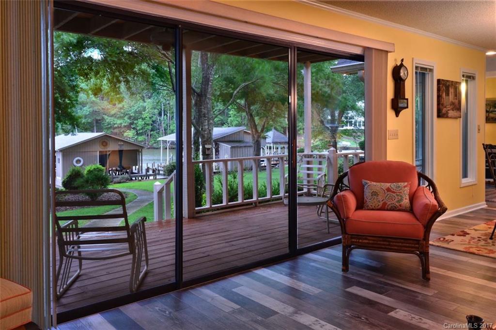 Emerald Shores - Residential