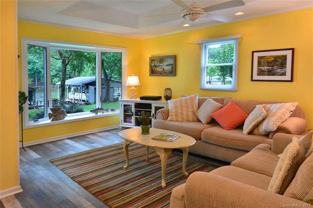 Emerald Shores - Residential