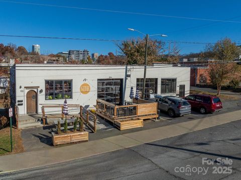 244 Short Coxe Avenue Asheville NC 28801