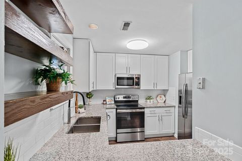 3308 Selwyn Farms Lane 5 Charlotte NC 28209