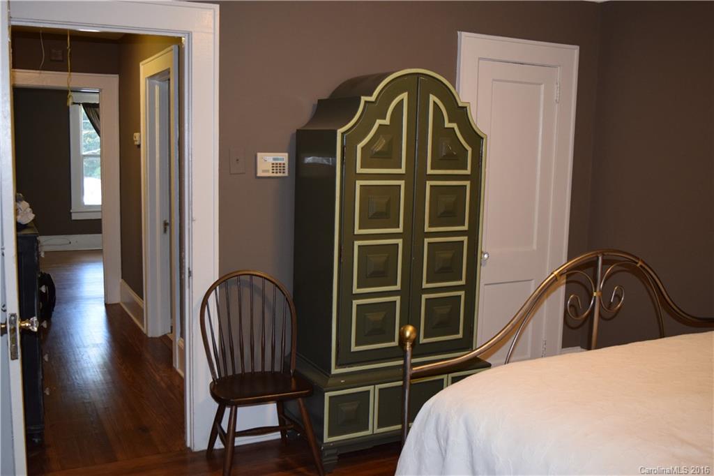 Wesley Heights - Residential Lease