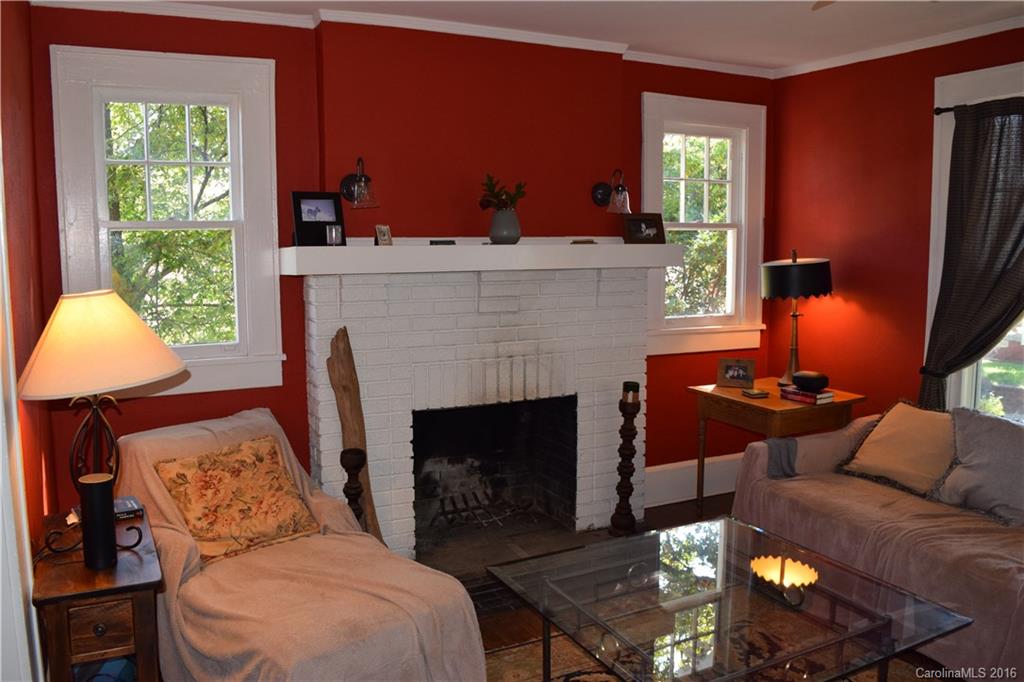 Wesley Heights - Residential Lease