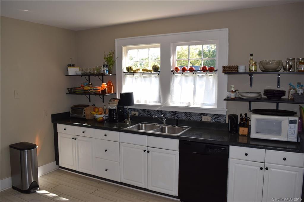 Wesley Heights - Residential Lease