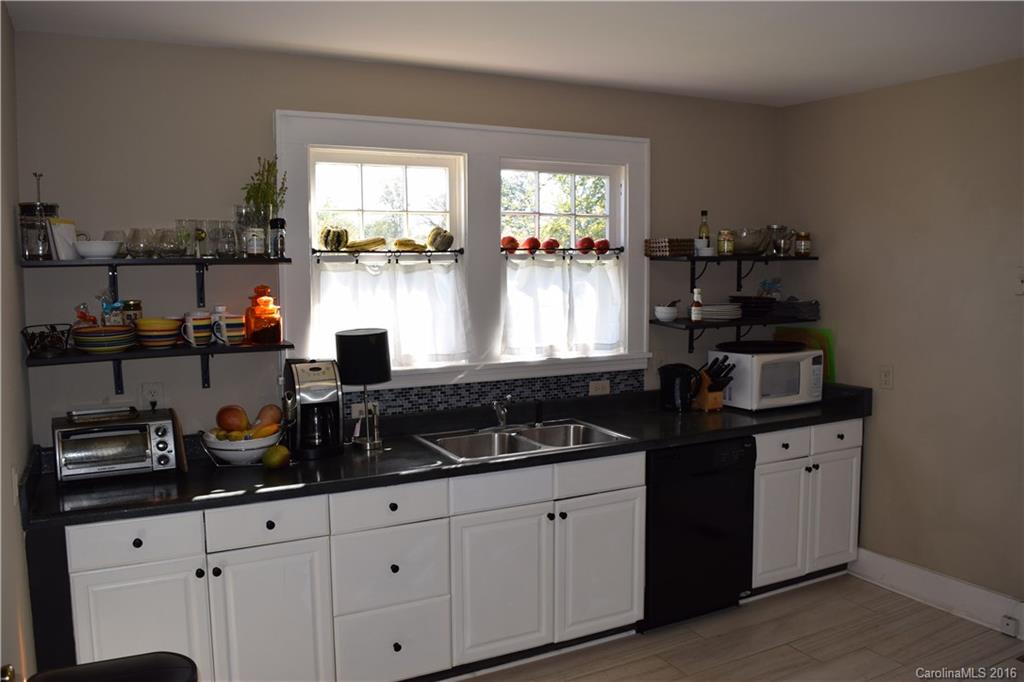 Wesley Heights - Residential Lease