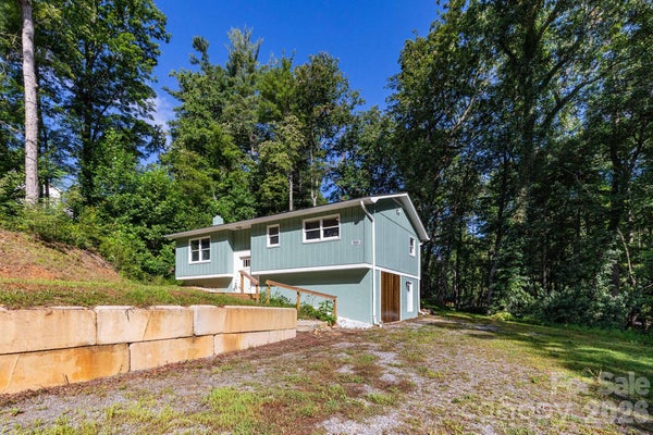 1009 SHARON RIDGE RD, FAIRVIEW, NC 28730 - Image 38dd457307f5513eb69c8800a1d15357/4088309830