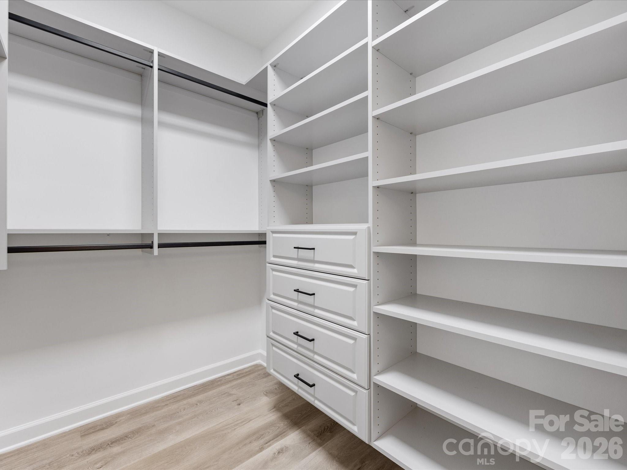 Windsor Oaks - Residential