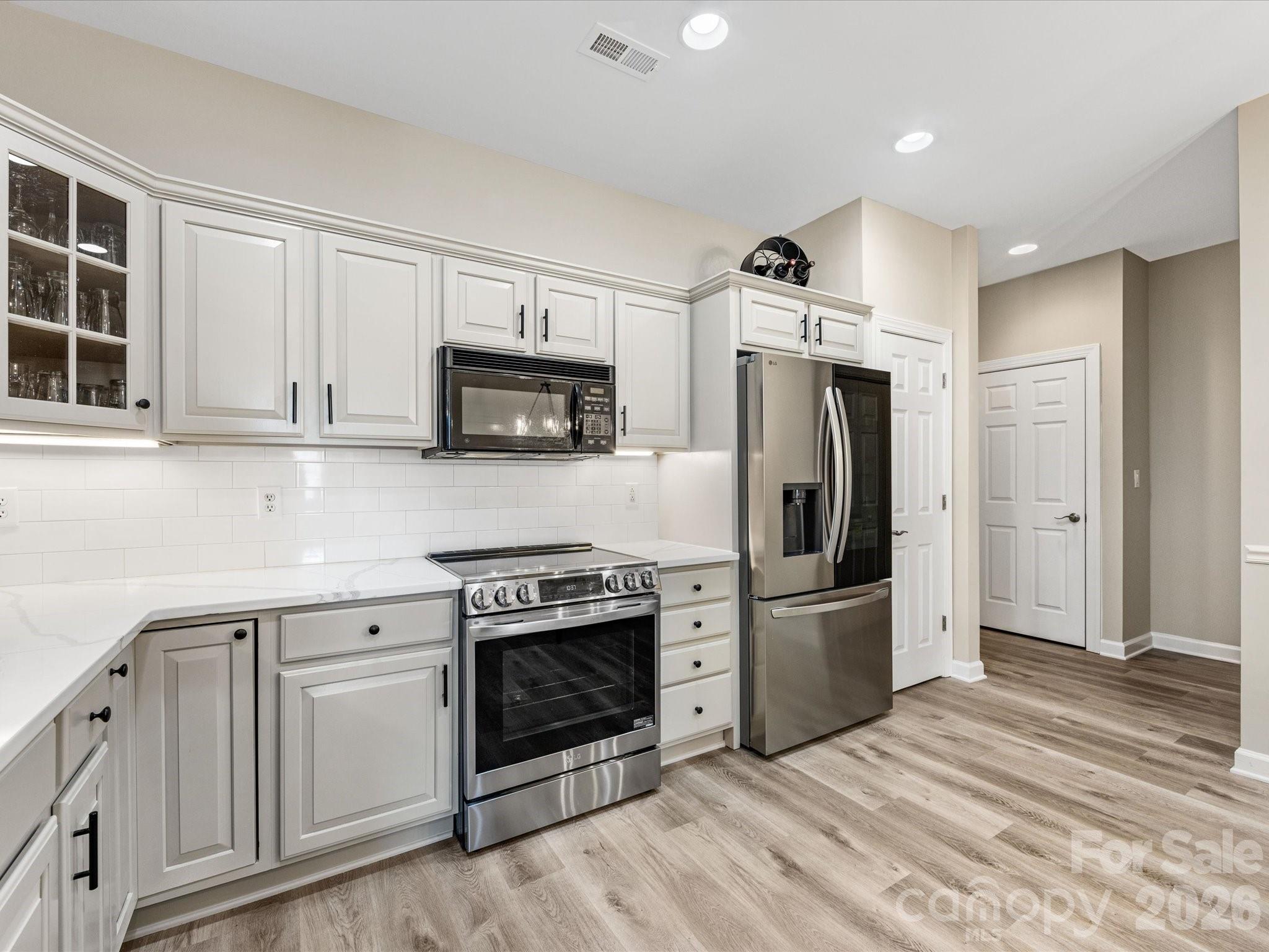 Windsor Oaks - Residential