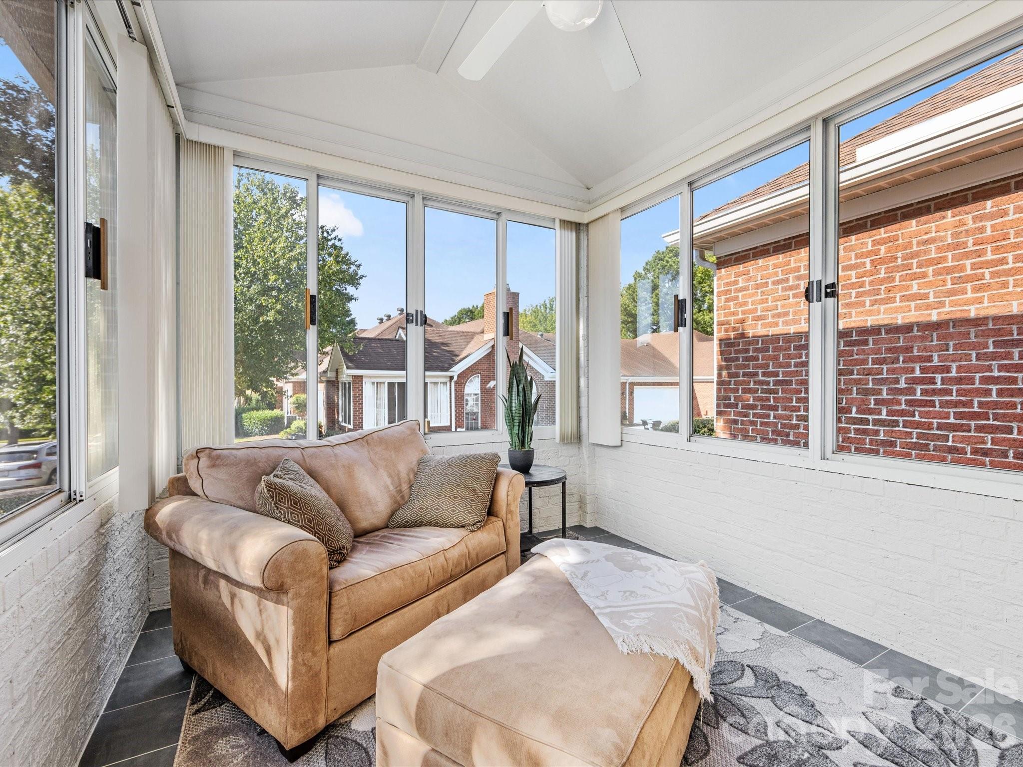 Windsor Oaks - Residential