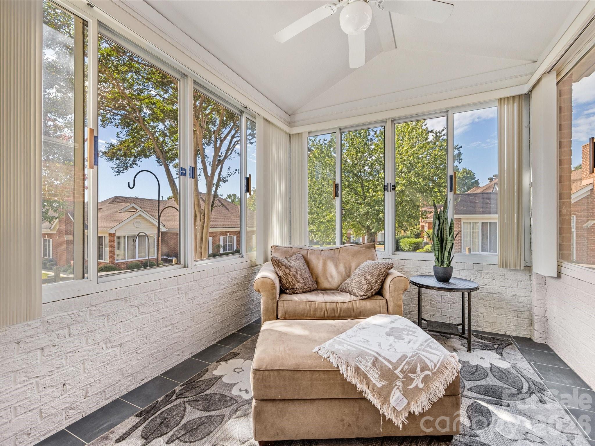 Windsor Oaks - Residential