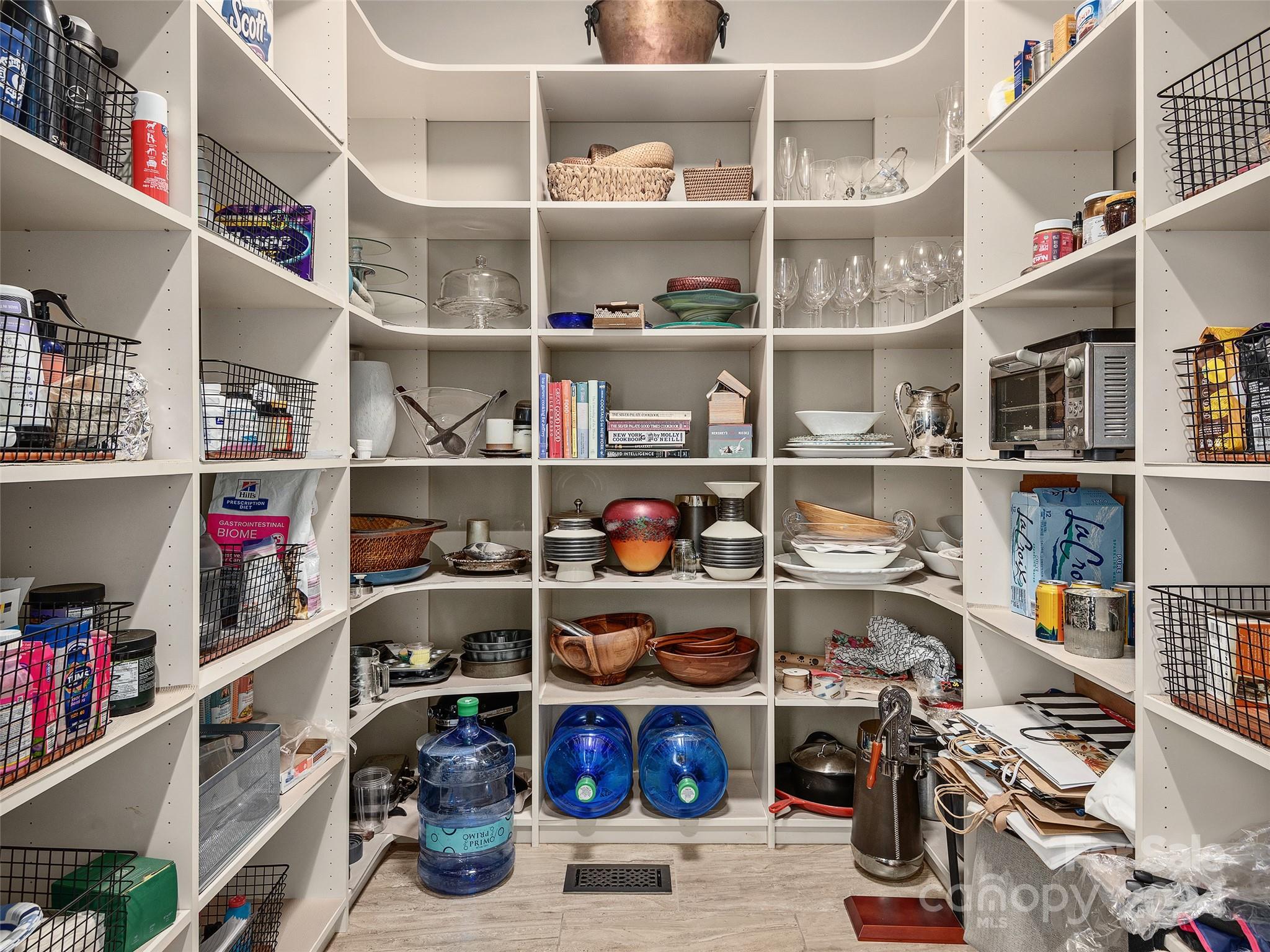 Reynolds Mountain - Residential