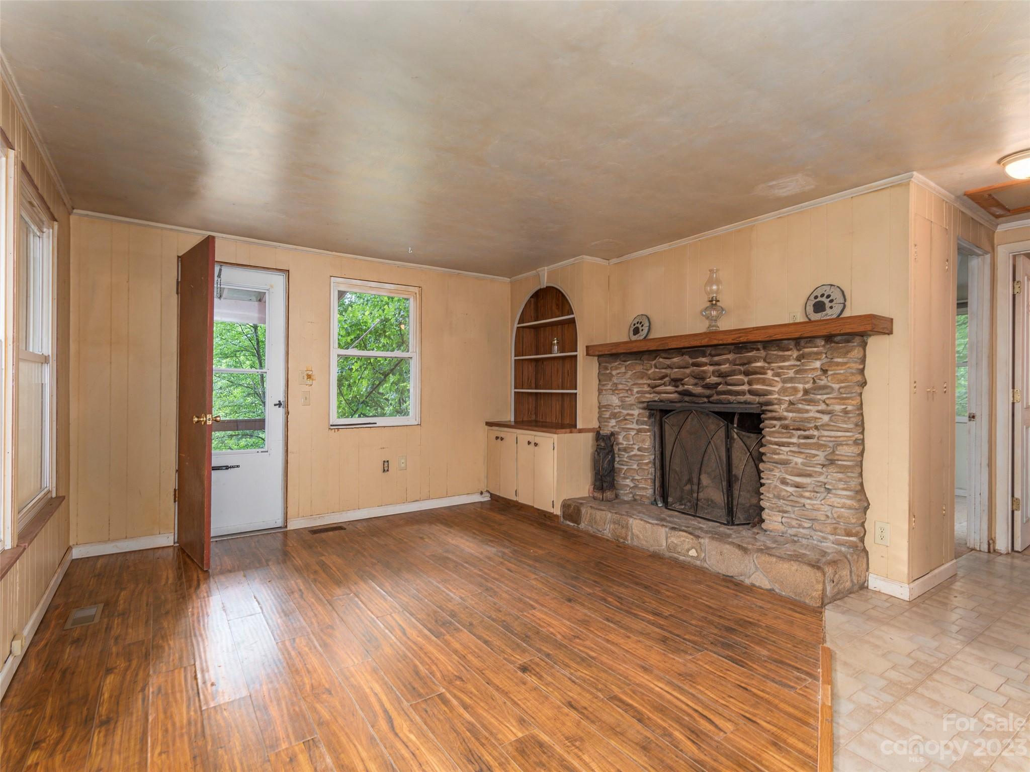 Mountain Ridges Estates - Residential