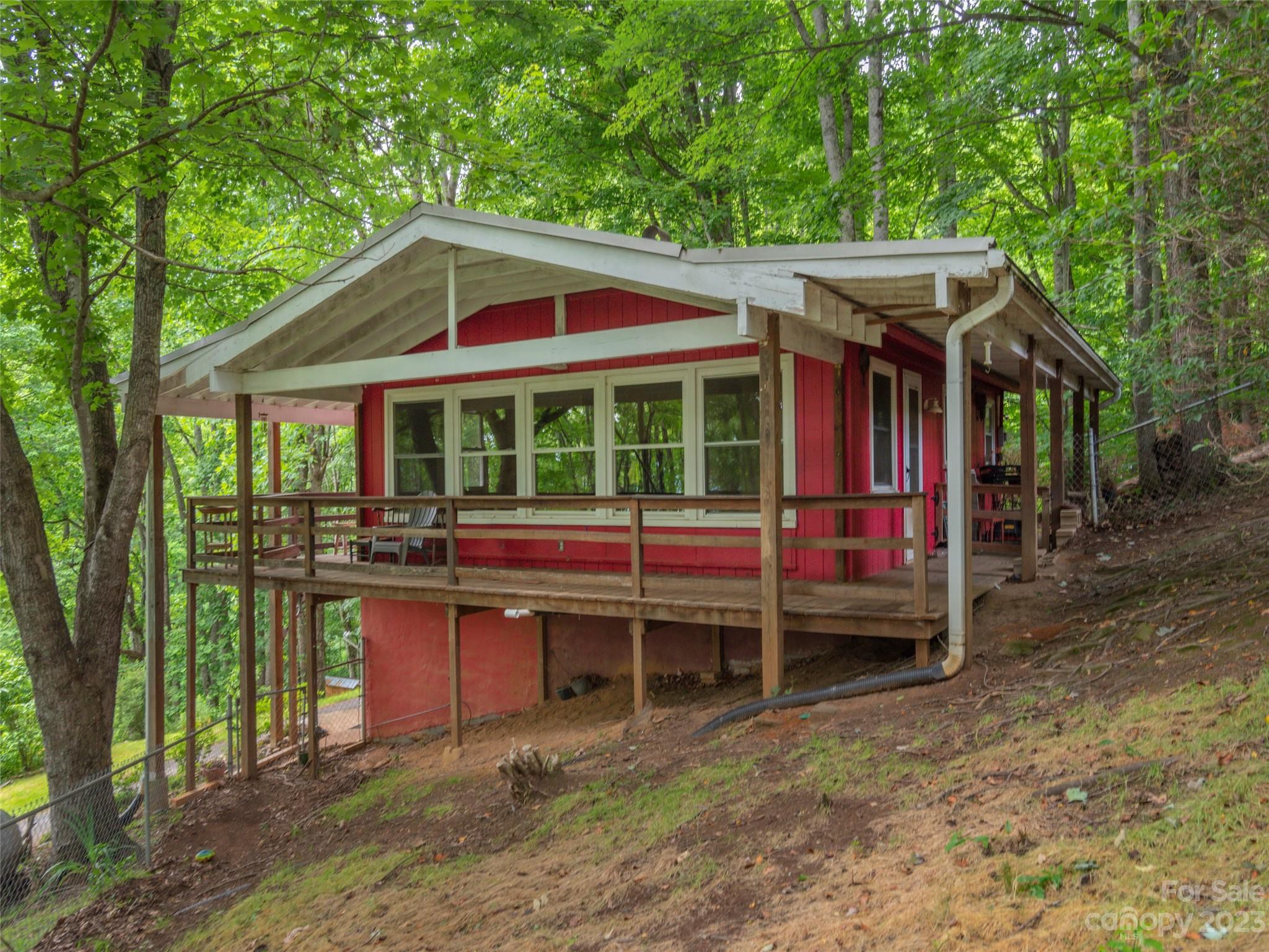 Mountain Ridges Estates - Residential