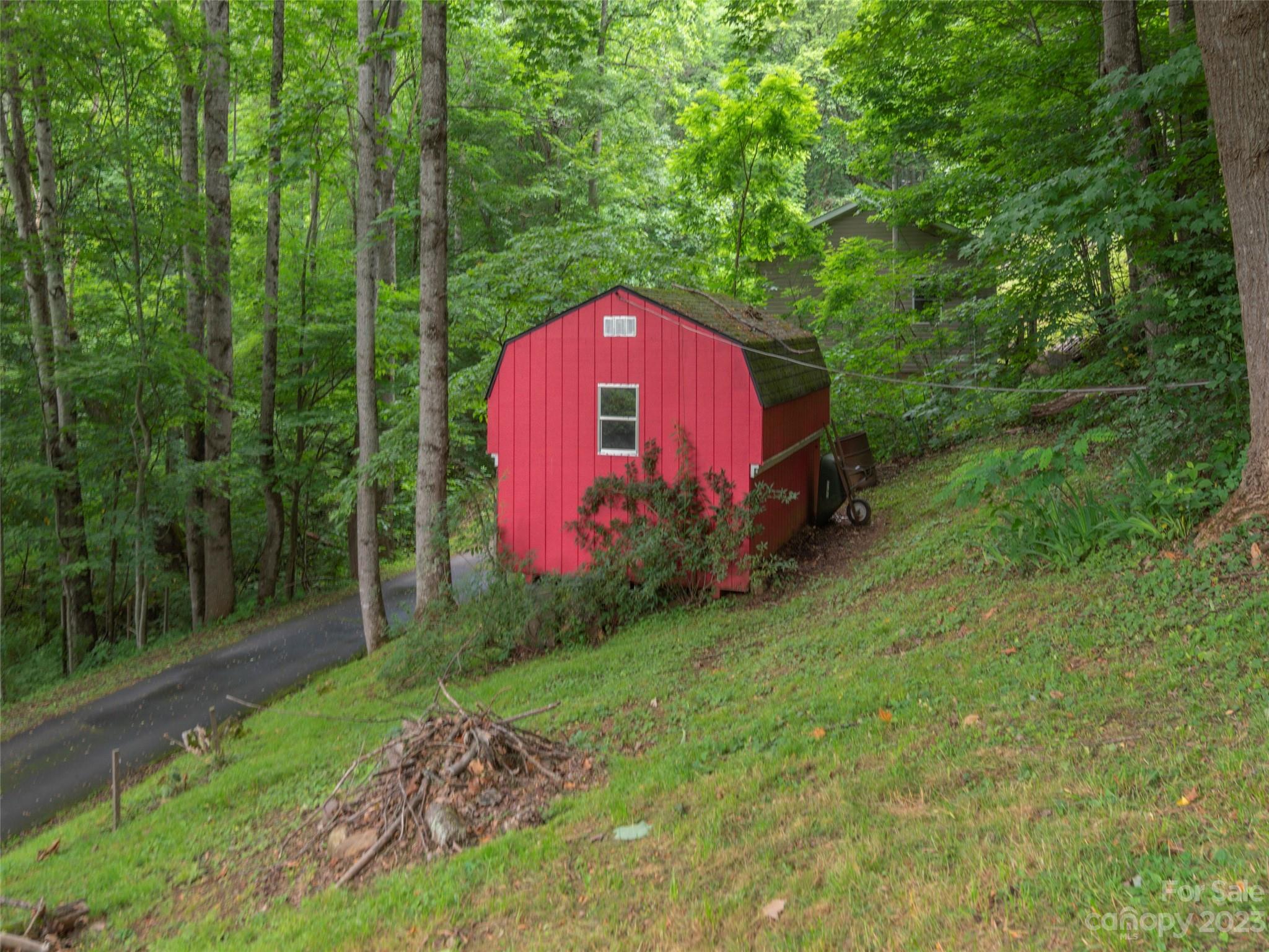 Mountain Ridges Estates - Residential