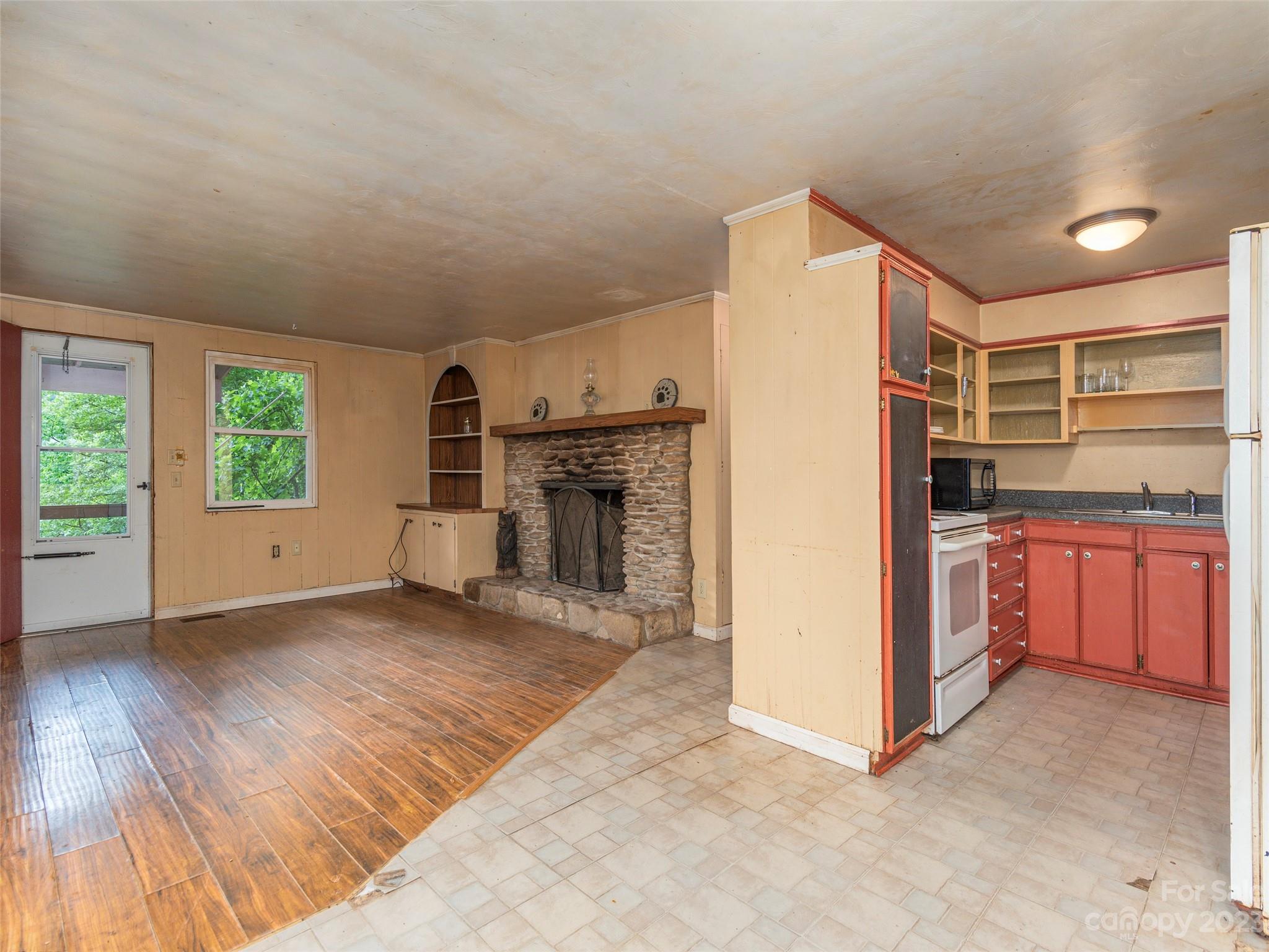 Mountain Ridges Estates - Residential