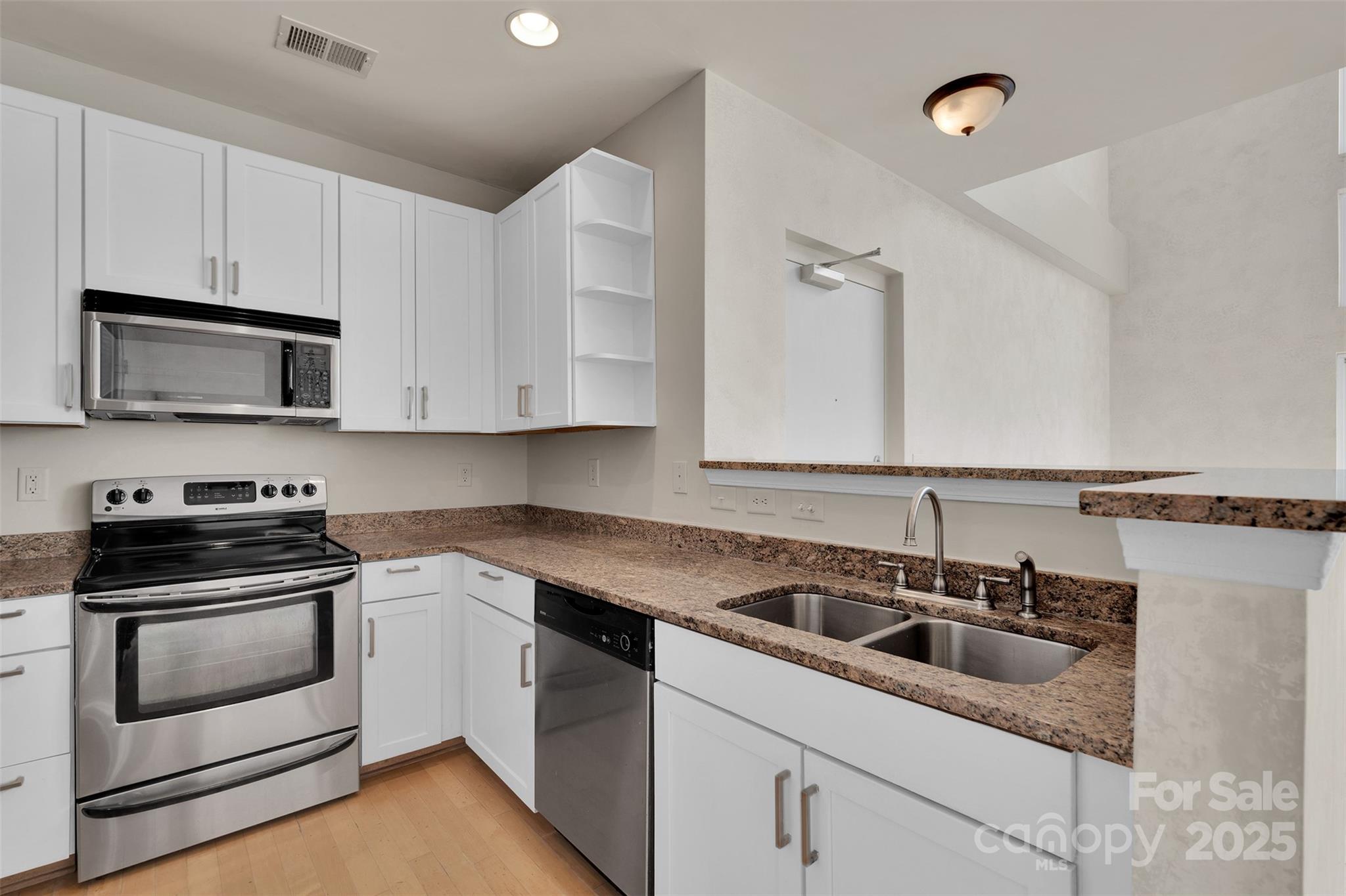 The Arts District - Residential