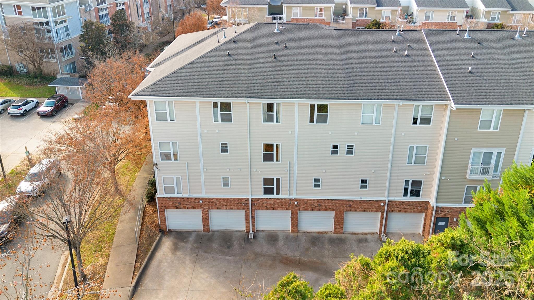 The Arts District - Residential