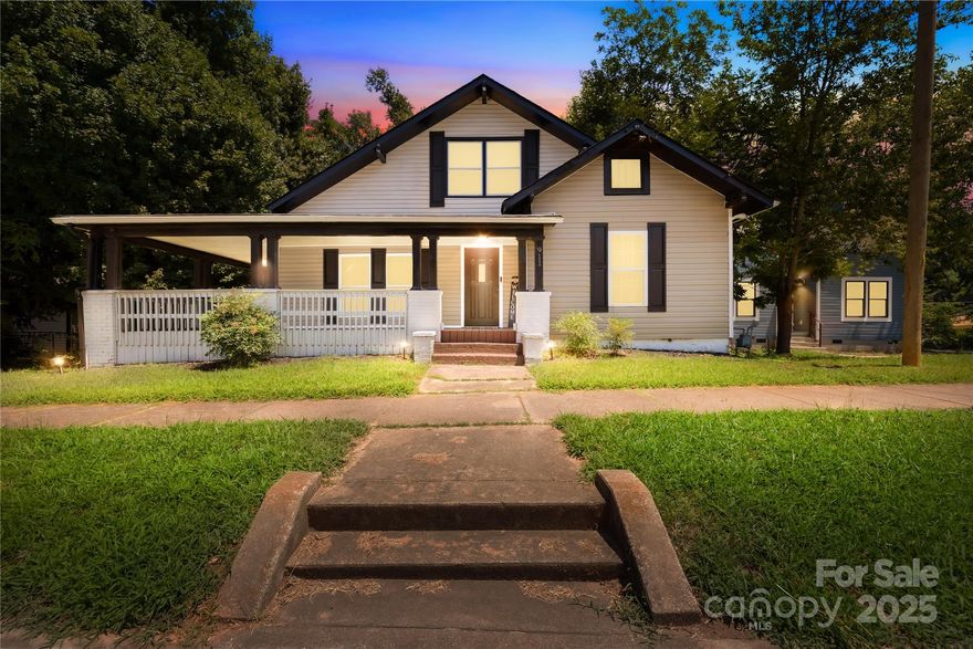 Recently renovated and move-in ready! Primary suite on main level. Kitchen is complete with granite counters, kitchen island, and beautiful backsplash. Dining room is great for entertaining guests. Updated flooring, HVAC, electrical, fixtures, and roof. Back deck overlooks spacious fenced yard with covered concrete patio. Current owners use upstairs as 3 bedrooms and a full bath despite ceiling height of 6' 3". Convenient to downtown Statesville, shopping, dining, I-77, and I-40.